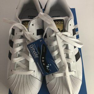 Adidas Superstar Shoes Size 6 1\2 NEW Girls